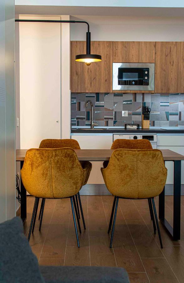 Apartamentos 1 Abril Malaga Luaran gambar