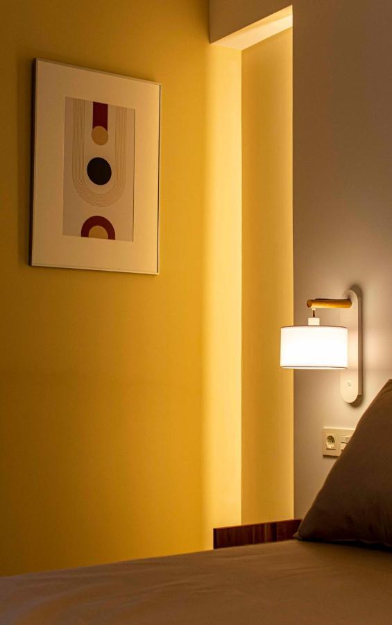 Apartamentos 1 Abril Malaga Luaran gambar