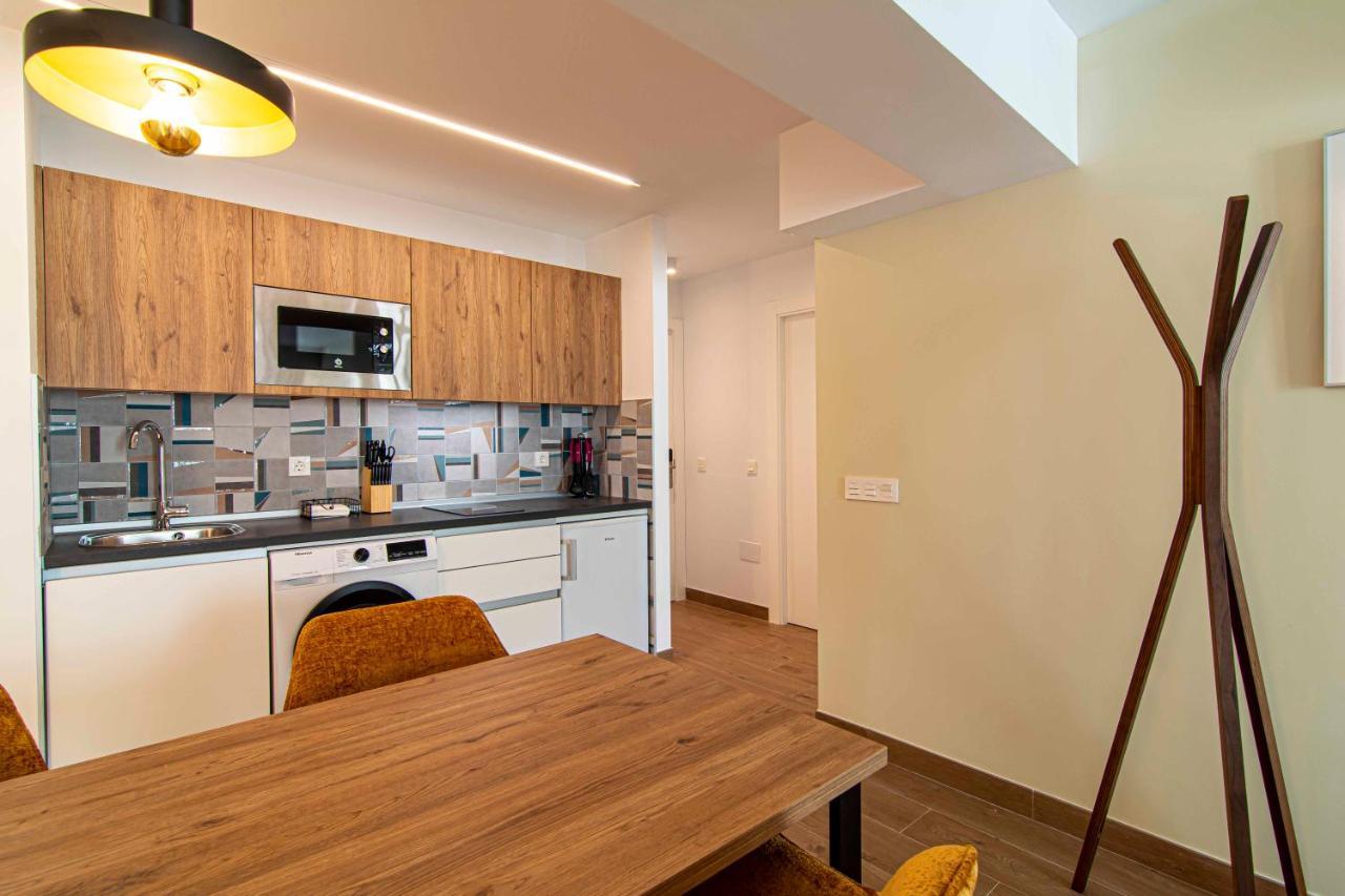 Apartamentos 1 Abril Malaga Luaran gambar