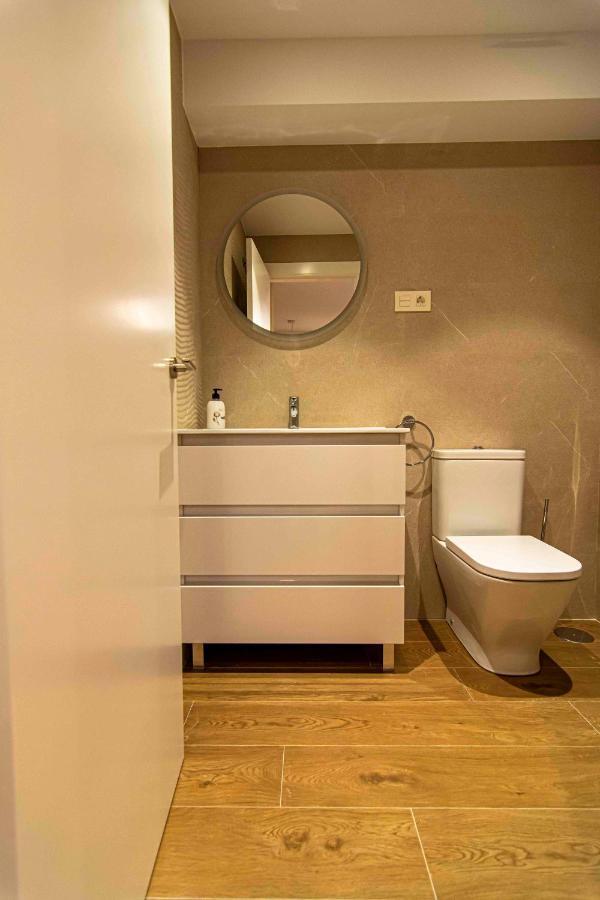Apartamentos 1 Abril Malaga Luaran gambar