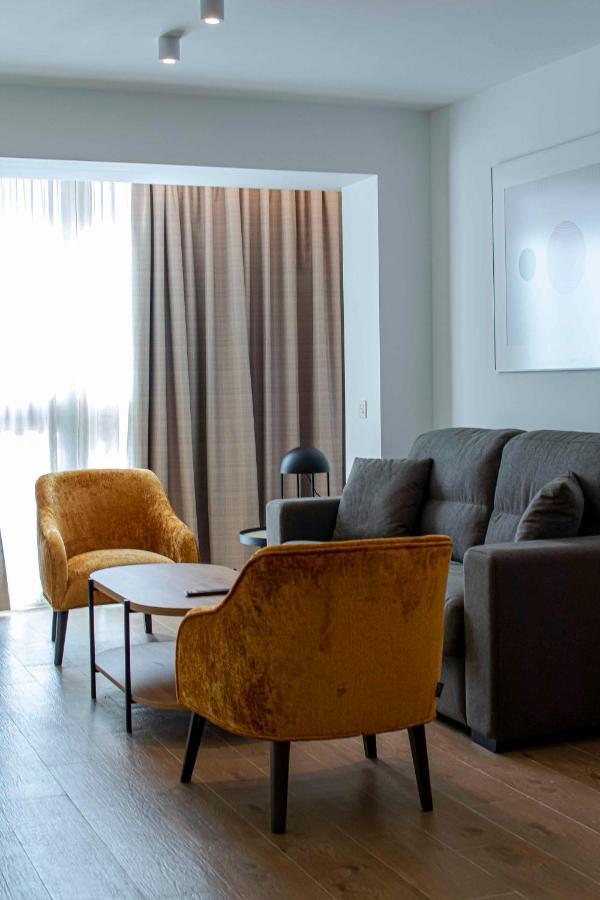 Apartamentos 1 Abril Malaga Luaran gambar