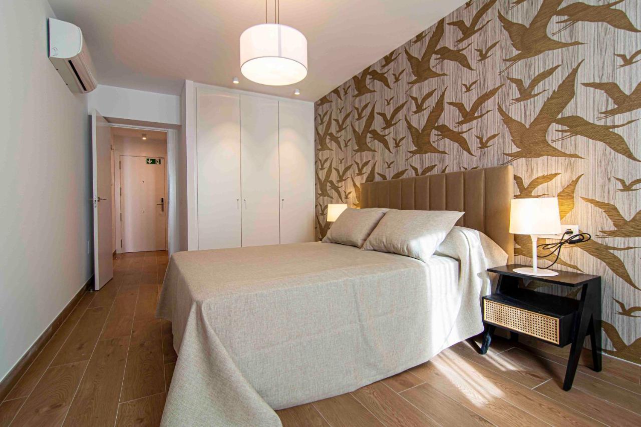 Apartamentos 1 Abril Malaga Luaran gambar